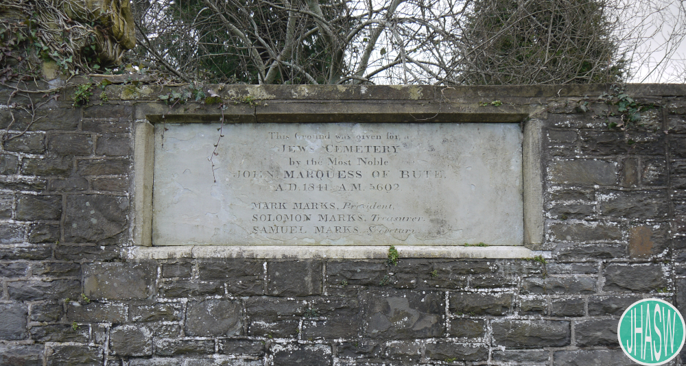 Modern photo of plaque outside Highfield Cemetery 2018